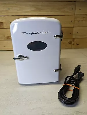 Frigidaire Retro 6 Can Capacity Mini Fridge EFMIS137 White • $17.99