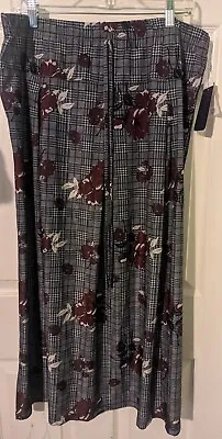 Metro Wear Long Skirt Womens XL  Black Gray Plaid Burgundy Flowers Elastic Waist • $10.40