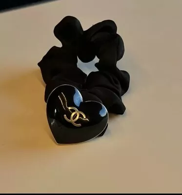 Chanel 2023 Christmas Limited HEART Charm Plus Velvet Scrunchie Hair Bubble • £35