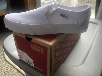 Vans Asher Slip-on Sneaker Canvas True White US Women's Size 7.5 W • $35