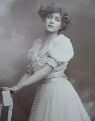 Edwardian Actress Miss Gabrielle Ray postcard • £2.95