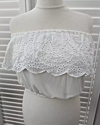 Abercrombie & Fitch White Bandeau Top Broderie Anglais Ruffle Festival - Size M • £2.99