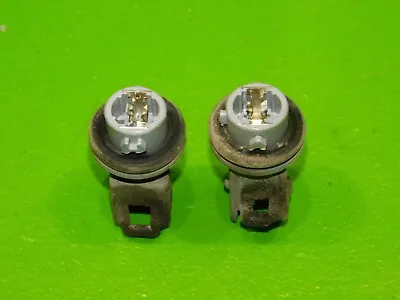 90-93 Integra OEM Front Corner Turn Signal Marker Light Lamp Plug Bulb Sockets • $18.79