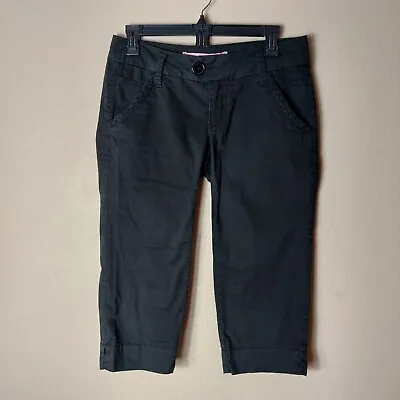 Freestyle Revolution Juniors Black Size 7 Capri Pants Button Zip Pocket Details • $14.99