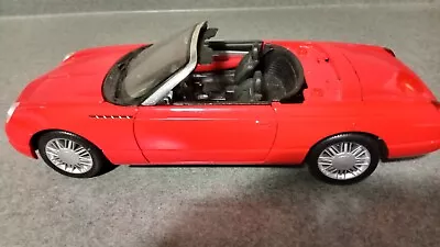 Maisto Red  2002 Thunderbird Convertible Diecast 1:18 FOR PARTS OR REPAIR • $0.99