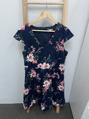 $10 • Buy Womens Size 20 Plus Size Navy Dress Pink Floral Print