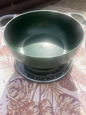 £10 • Buy Vintage Retro Salter Circular Weighing Scales & Integrated Bowl - Kitchen