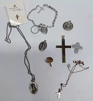 Vintage Religious Jewelry Lot • $12