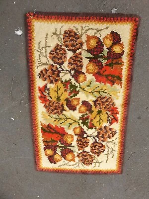 £25 • Buy Vintage Retro 1970s / 70s Autumn Pattern Floor Wool Rug From House Clearance 