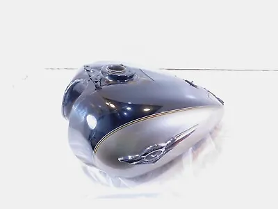 2009 09 Kawasaki Vulcan 1700 Voyager VN1700 Petrol Fuel Gas Tank Reservoir • $149.99