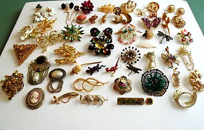 Vintage Now Lot 49 Brooches Pins Clips Coro Emmons Avon Wendy Gell Disney • $52