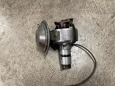 Vintage VW Bosch Distributor Germany 113905205K And 0 231 137 009 • $65