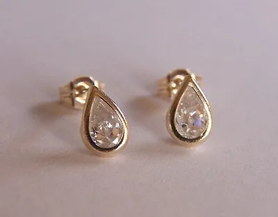 9ct Gold Small Teardrop White CZ Studs Earrings Girls Mum's Mother Bday GIFT BOX • £24.50