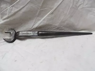 Klein Tools Ironworker 1-1/4  Offset Ironworker Spud Wrench 3212-H • $22.99