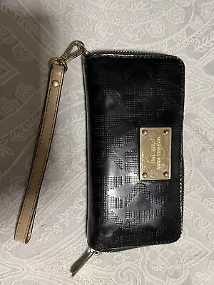 Michael Kors Black Patent Purse - Used • £0.99