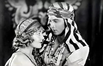 Rudolph Valentino & Vilma Banky In Son Of The Sheik 1926 Film Picture Photo 4x6 • $8.50