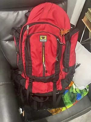 Mountainsmith  Adjustable Hiking Camping Backpack H2O Red Black - 22”x 16 “x 8” • $79