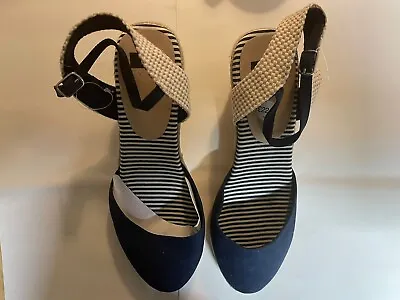 Marks And Spencer’s Ladies Shoes • £13