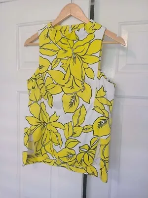 Veronika Maine Yellow Stretch Cotton Top 8 • $15