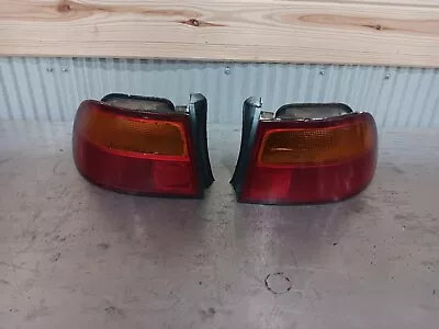 Honda Civic Hatchback 92-95 Taillights • $49.99