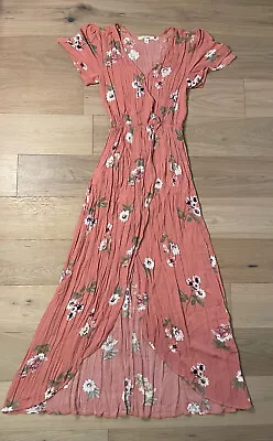 Miami Women's Pink Floral Dress Size Small • $15