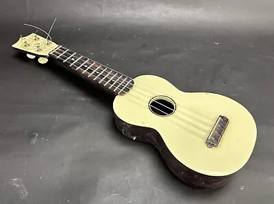 Maccaferri Islander Ukulele 21  • $99.99