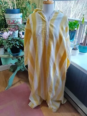 Striped Ivory And Yellow Moroccan Men's Kaftan Dejellaba Hooded Long Sleeve • $75