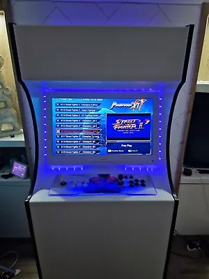 £600 • Buy Arcade Machine 32  Toshiba Tv Street Fighter Pandora 9800 Games Collection Only.