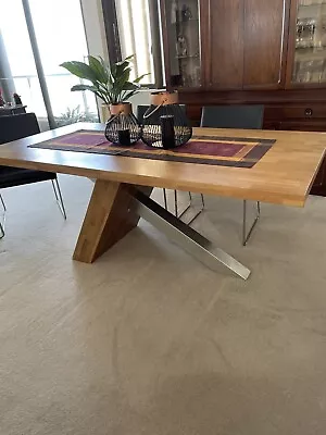 Nick Scali Dinning Table • $900