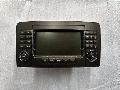  Mercedes Benz COMMAND HEAD UNIT NAVIGATION RADIO CD OEM • $95