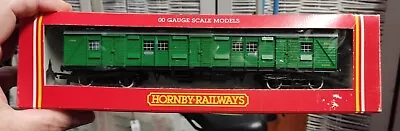 Hornby R178 SR Bogie Luggage Van • £14.99