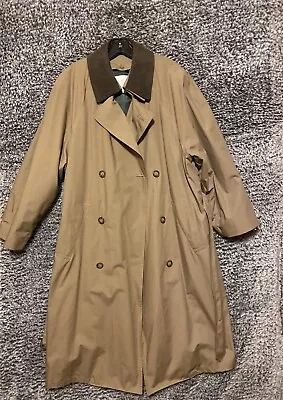 Vintage London Fog Trench Coat Leather Collar MenSize 38 Belt Removable Liner • $80