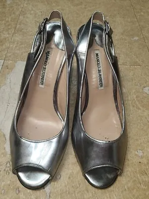 Manola Blahnik Women's Metallic Platinum Leather Peep Toe Strappy Heels Size 7.5 • $35