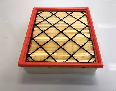 Air Filter Fits Ryco A1612 VOLVO C3070 S40 V50 FORD MONDEO MA MB FOCUS LS AA530 • $20.40