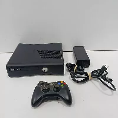 Microsoft Xbox 360S Console Model 1439 • $31