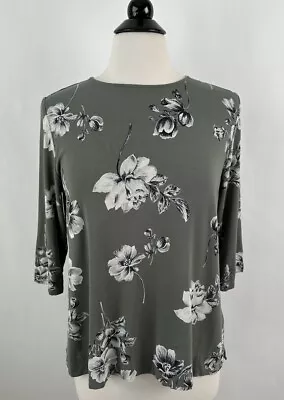 J Jill Wearever Floral 3/4 Sleeve Top MEDIUM Grey Wrinkle Resist Stretch Crew • $15.95