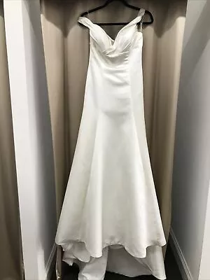 Brand New Floor Stock Satin Wedding Dress Size 8 No Return • $180