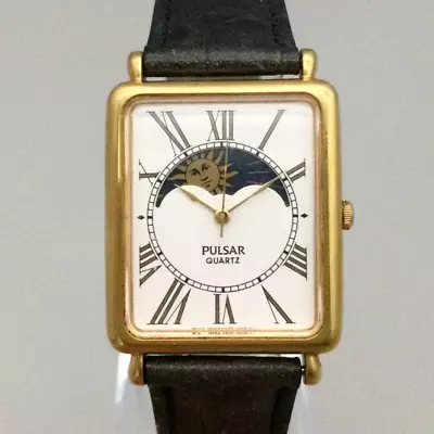 Vtg Pulsar Moon Phase Watch Unisex 28mm Gold Tone V535-5A00 Leather New Battery • $74.99