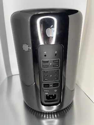 Apple Mac Pro | 2013 6 Core 3.5GHz D500 32GB 1TB SSD - Monterey-Good • $199