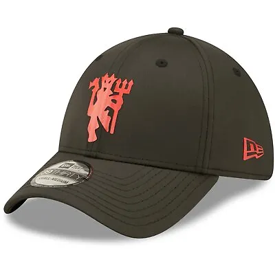 New Era 39Thirty Stretch Cap - QUILL TECH Manchester United • £19.90