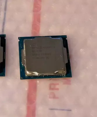 Intel Core I5-7600 Quad Core 3.5 GHz 6MB 8 GT/s SR334 LGA1151 CPU • $31.50