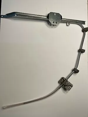 VW Volkswagen Bug  Super Beetle Right Door Window Regulator 111837502K 75-77 • $53