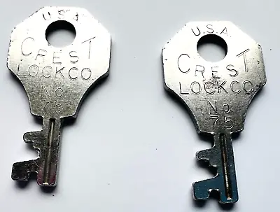 Crest Lock Co #75 Luggage Keys Set Of 2 USA Vintage • $12.99