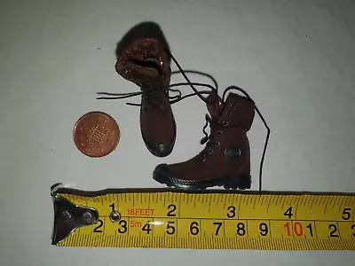 1/6 Scale Virtual Toys - VM019 - Tracy R - Brown Suede Boots (Peg Type) • £10