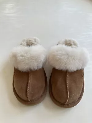 Ugg Kids Cozy II Scuff Slipper Chestnut Size 13 USA • $50