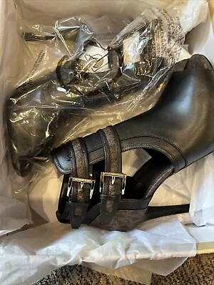 Women’s Michael KORS Heels Black/Brown Size 8.5 • $12