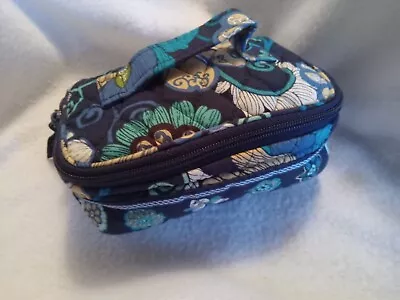 Retired Vera Bradley Mod Floral Blue Soft Jewelry Case • $8.95