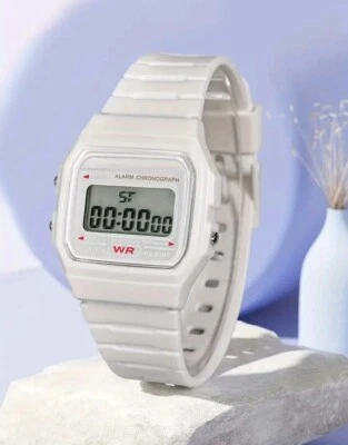 £7.85 • Buy Retro 70s Classic Look WHITE Digital Watch With Resin Strap In White FREE POST 