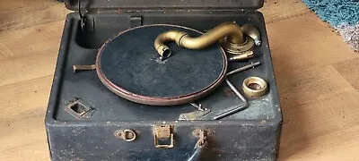 Victrola VV2-55 Portable Phonograph Ser. No. 66294 Parts/Repair • $80