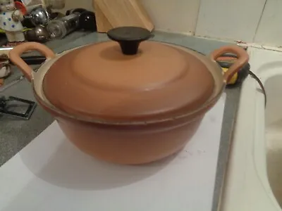 Light Brown Le Creuset 20 Casserole Dish 8  Diam 3 1/4  Deep • £18